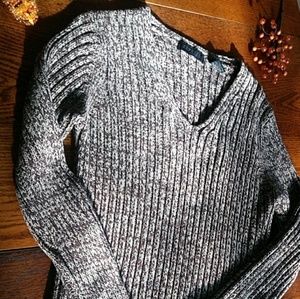 Express Thick brown Vneck